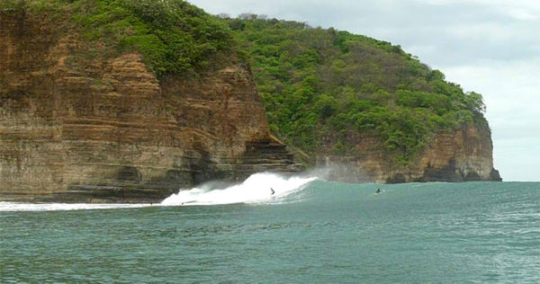 Playgrounds Surf Camp Nicaragua Surfing